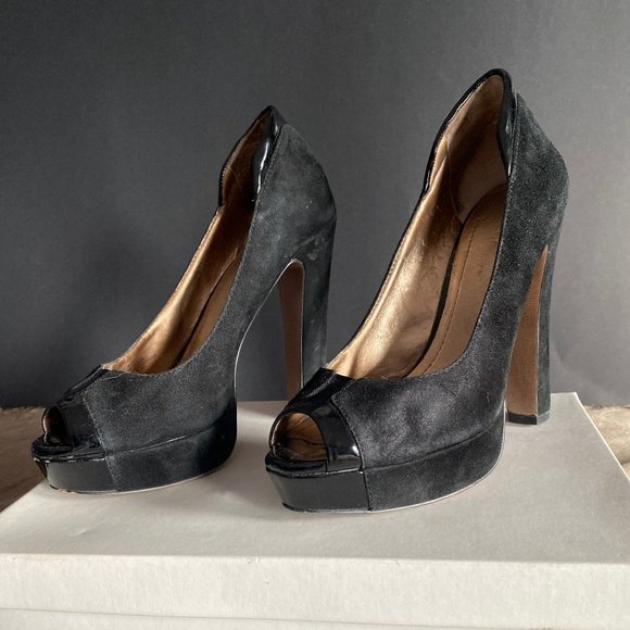 Size 36 (6) 5 inch platform Heel - Picture 1 of 8